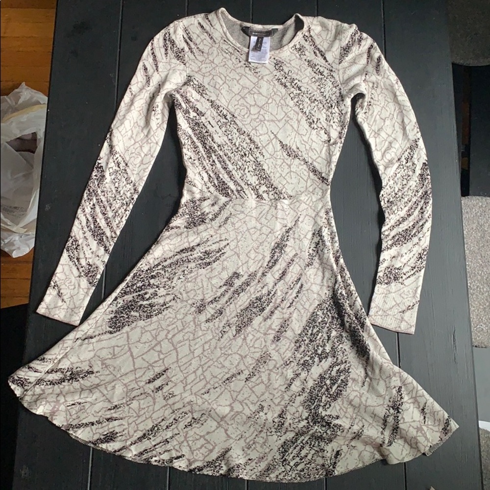 BCBG Maxazria lightweight fitted sweater dress